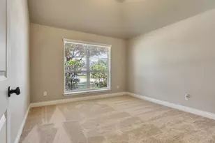 4131 N Creekmont Dr, Fresno, TX 77545 - Photo 8