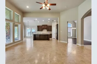 4131 N Creekmont Drive, Fresno, TX 77545 - Photo 2
