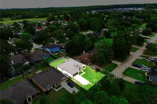 12092 La Salle River Rd, Conroe, TX 77304 - Photo 4