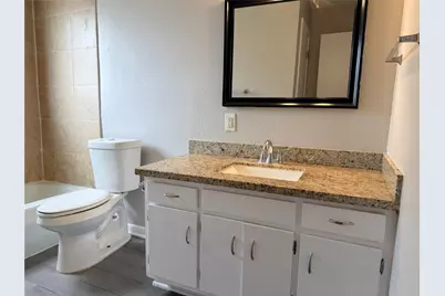 2101 6th Avenue N #6, Texas City, TX 77590 - Photo 10