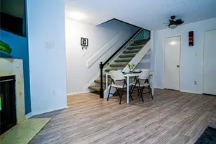 1515 Sandy Springs Rd, Houston, TX 77042 - Photo 2