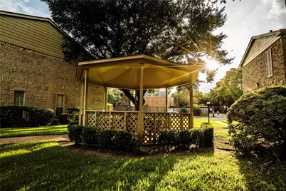 1515 Sandy Springs Road #1001, Houston, TX 77042 - Photo 10