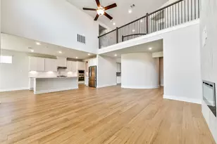 13602 Hartwell Bnd Dr, Texas City, TX 77568 - Photo 10