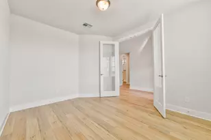 13602 Hartwell Bnd Dr, Texas City, TX 77568 - Photo 6
