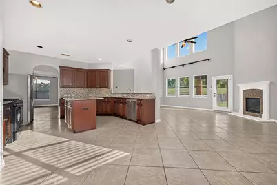 6323 Falling Briar Lane, Sugar Land, TX 77479 - Photo 24