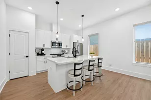 869 Mansfield St, Houston, TX 77091 - Photo 12