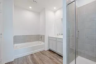 532 Comal Trl, Dayton, TX 77535 - Photo 18