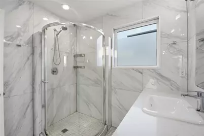 4718 N Braeswood Boulevard, Houston, TX 77096 - Photo 38