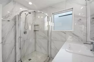 4718 N Braeswood Blvd, Houston, TX 77096 - Photo 38