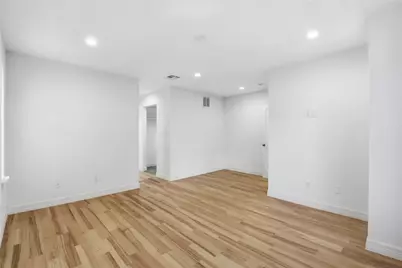 4718 N Braeswood Boulevard, Houston, TX 77096 - Photo 32