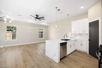 3617 Mainer Street #A/B, Houston, TX 77021 - Photo 10