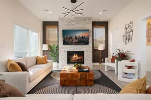 913 Thompson St, Houston, TX 77007 - Photo 2