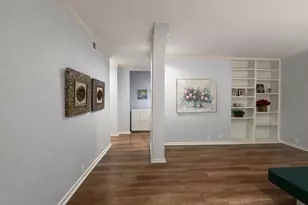 35 Litchfield Ln, Houston, TX 77024 - Photo 12