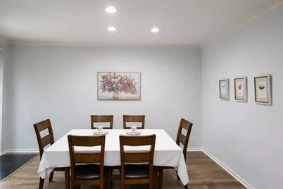 35 Litchfield Lane #229, Houston, TX 77024 - Photo 10