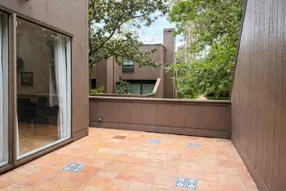35 Litchfield Lane #229, Houston, TX 77024 - Photo 22