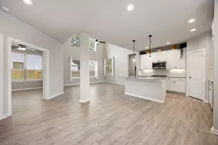 606 Pecan Hickory Ct, Willis, TX 77318 - Photo 10