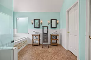 9302 Cantata Ct, Houston, TX 77040 - Photo 18