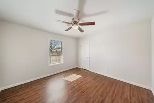 6403 Sloan St, Houston, TX 77087 - Photo 20
