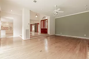 13103 Rincon Dr, Houston, TX 77077 - Photo 6