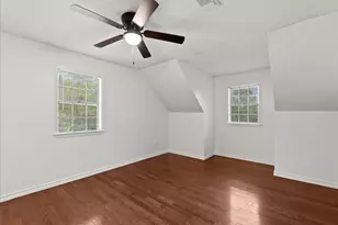 4714 Woodland Ln, Old River Winfree, TX 77535 - Photo 34