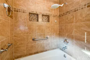 118 Southbrook Cir, Houston, TX 77060 - Photo 14