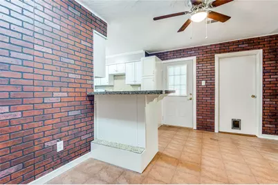 118 Southbrook Circle, Houston, TX 77060 - Photo 8