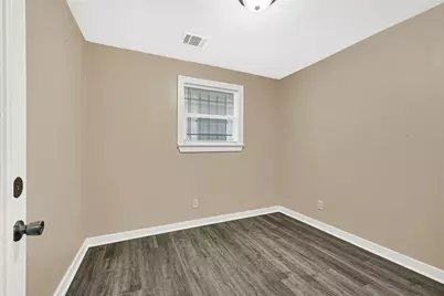 305 N Live Oak Street, Houston, TX 77003 - Photo 8