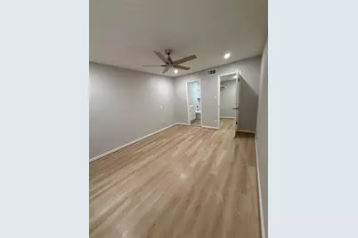 9797 Leawood Boulevard #804, Houston, TX 77099 - Photo 10
