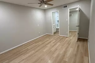9797 Leawood Blvd, Houston, TX 77099 - Photo 10