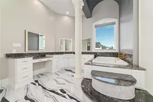 2 Little Sorrell Ct, Tomball, TX 77377 - Photo 18