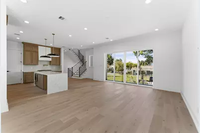 1104 Gibbs Street, Houston, TX 77009 - Photo 4