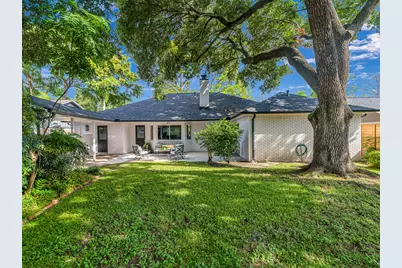 5827 Dumfries Drive, Houston, TX 77096 - Photo 38