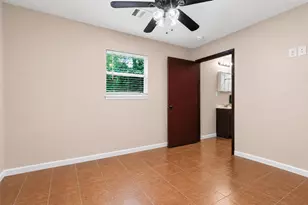 300 Hidden Oaks Dr, Point Blank, TX 77364 - Photo 18