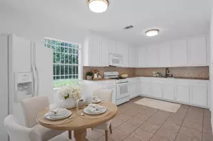 3922 Simsbrook Dr, Houston, TX 77045 - Photo 6