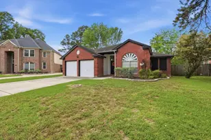 8314 Hunters Village Dr, Humble, TX 77346 - Photo 2