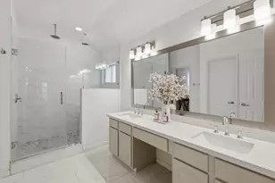 8314 Hunters Village Dr, Humble, TX 77346 - Photo 14