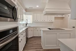 16627 Aldenham Pl, Spring, TX 77379 - Photo 6