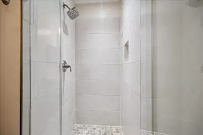 1001 Van Buren Street, Houston, TX 77019 - Photo 10
