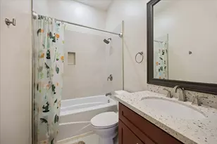 1001 Van Buren St, Houston, TX 77019 - Photo 22