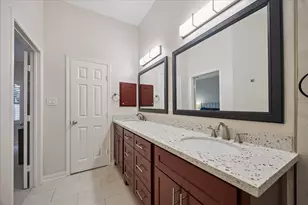1001 Van Buren St, Houston, TX 77019 - Photo 28