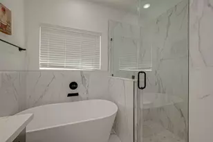 2726 Anita St, Houston, TX 77004 - Photo 22