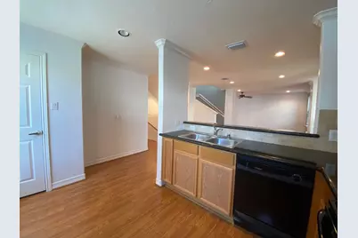 3710 Sherwood Lane #109, Houston, TX 77092 - Photo 14