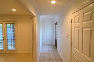 3710 Sherwood Ln, Houston, TX 77092 - Photo 10