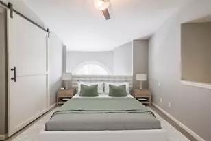 2125 Augusta Dr, Houston, TX 77057 - Photo 16