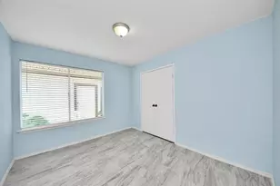 1723 Plumbwood Way, Houston, TX 77058 - Photo 18