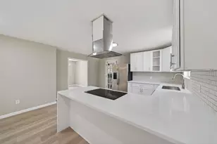 702 Rosewood Dr, Baytown, TX 77520 - Photo 18