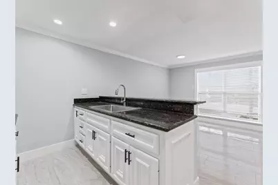 8110 Albacore Drive #12, Houston, TX 77074 - Photo 6