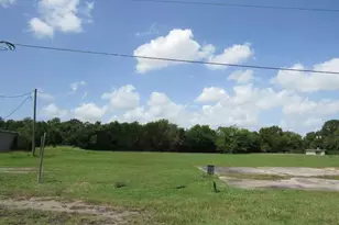 1702 S Broadway St, La Porte, TX 77571 - Photo 1