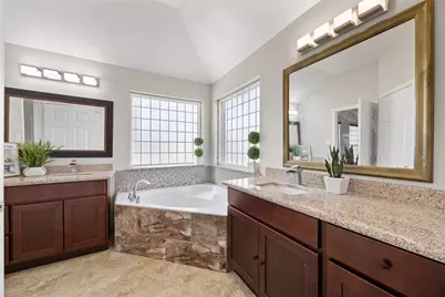 14942 Gray Ridge Drive, Houston, TX 77082 - Photo 18