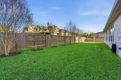 15607 Shining Brook Court, Houston, TX 77044 - Photo 38